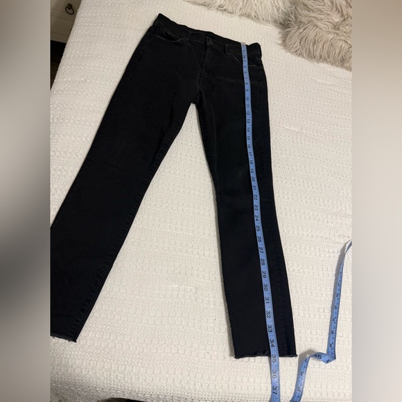 MOTHER Black The Insider Crop Jeans - Picture 3 of 13